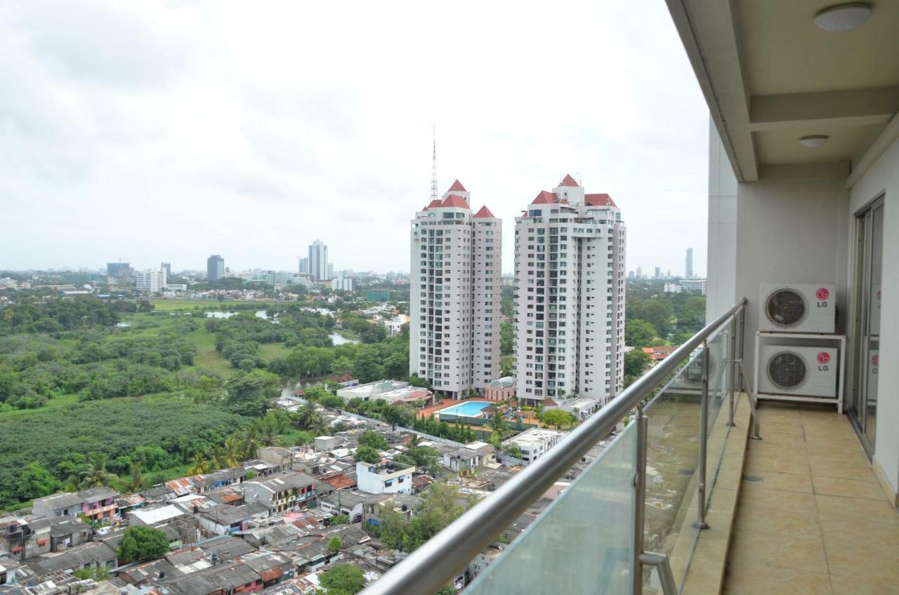 Atrium - Iconic Apartment Sri Jayewardenepura Kotte Exterior photo