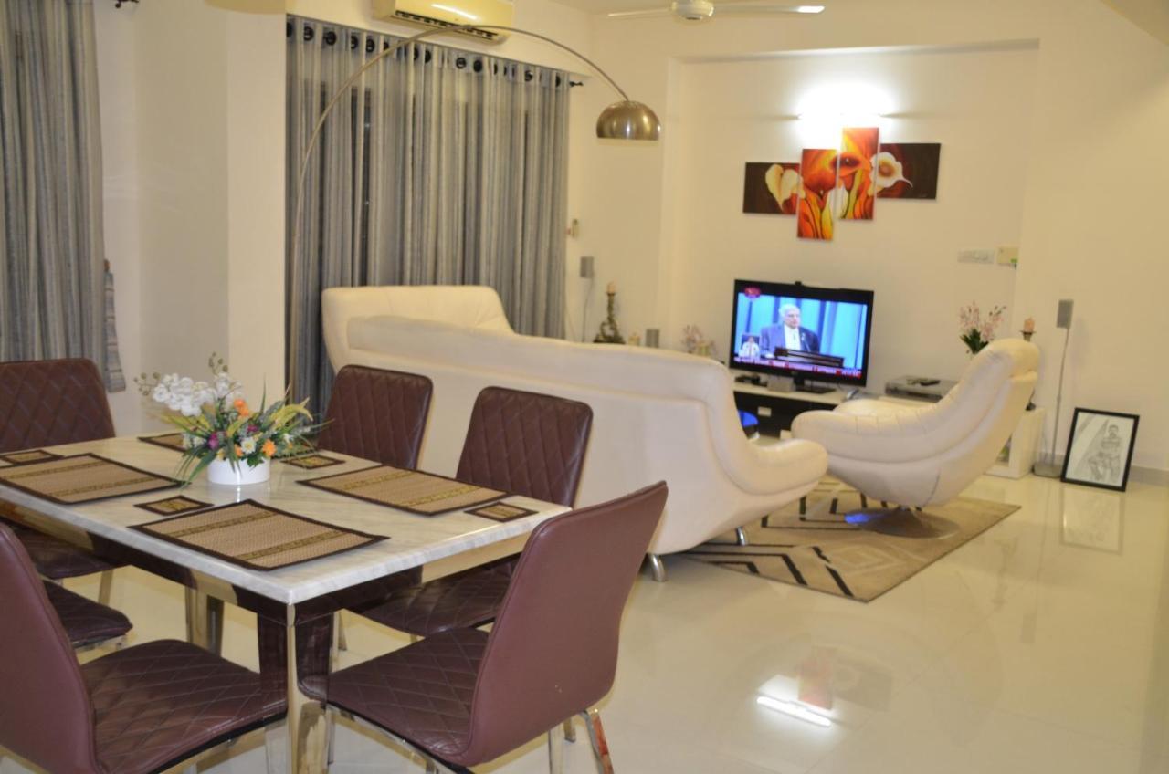 Atrium - Iconic Apartment Sri Jayewardenepura Kotte Exterior photo